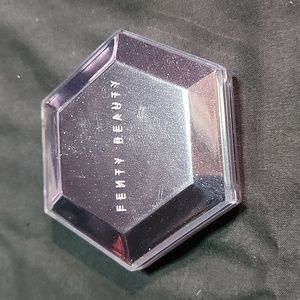 “How Many Carats?!” DIAMOND BOMB ALL-OVER DIAMOND VEIL